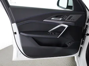 BMW X1 23i xDrive paddles