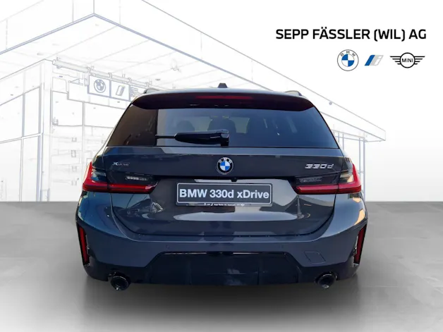 BMW 330d xDrive SAG Touring