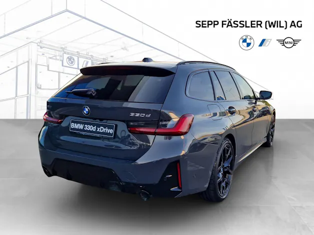 BMW 330d xDrive SAG Touring