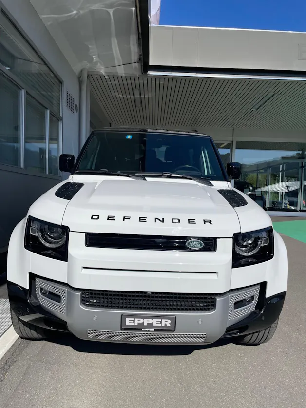 Land Rover Defender 90 3.0 D I6 S