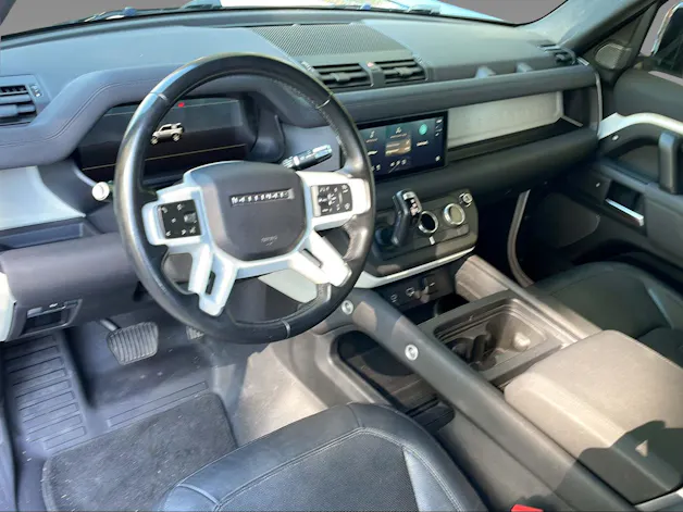 Land Rover Defender 90 3.0 D I6 S