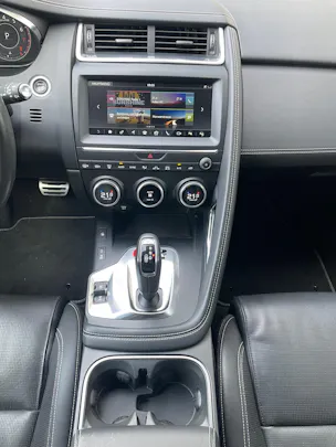 Jaguar E-Pace 2.0 T 300 R-Dynamic HSE AWD