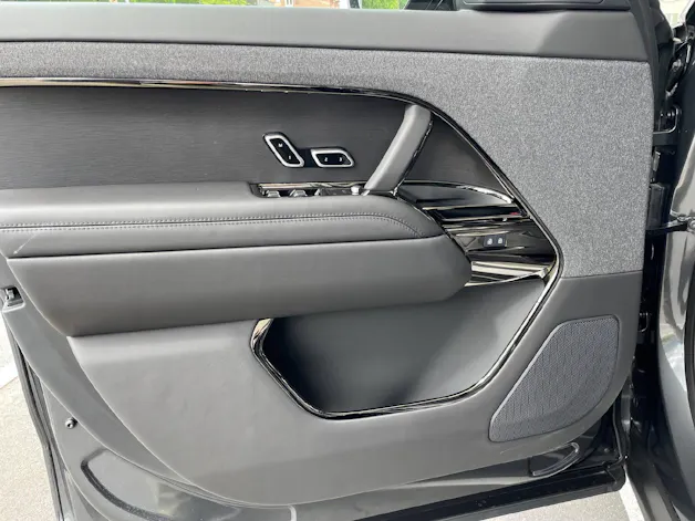 Land Rover Range Rover Sport 3.0 I6 P550e Autobiography