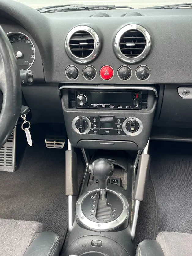 Audi TT Roadster 1.8 20V Turbo 180 ESP