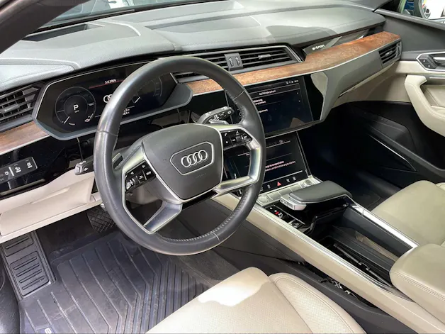 Audi e-tron 55 Advanced quattro