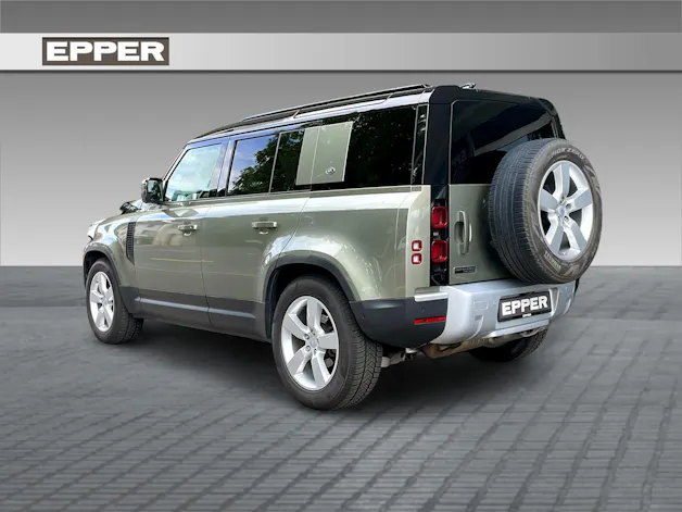 Land Rover Defender 110 2.0 SD4 240 First Edition