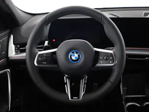 BMW iX2 30 xDrive