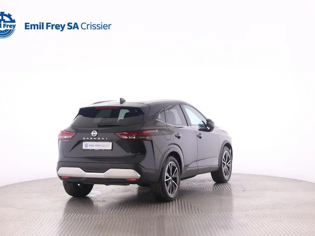 Nissan Qashqai 1.3 DIG-T Tekna 4x4