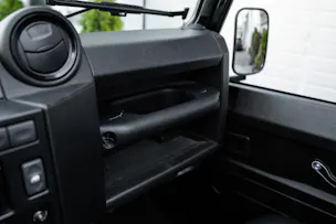 Land Rover Defender 90 2.4 Tdi ST