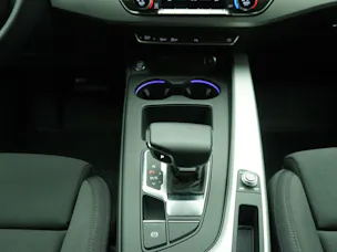 Audi A4 40 TFSI S Line S-Tronic