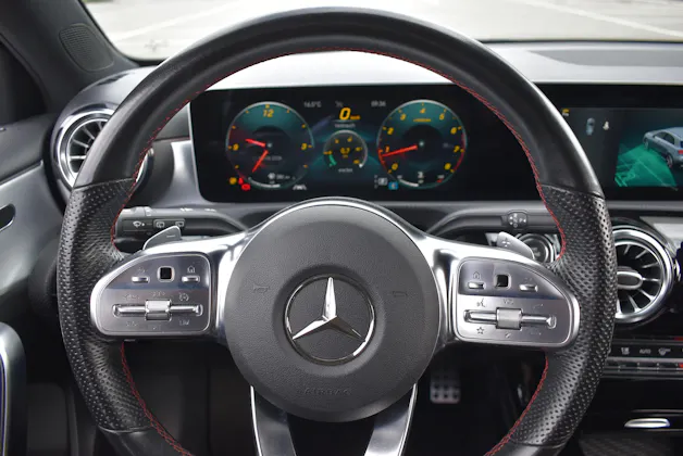 Mercedes-Benz A 200 AMG Line