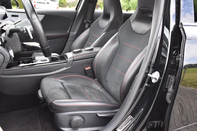 Mercedes-Benz A 200 AMG Line