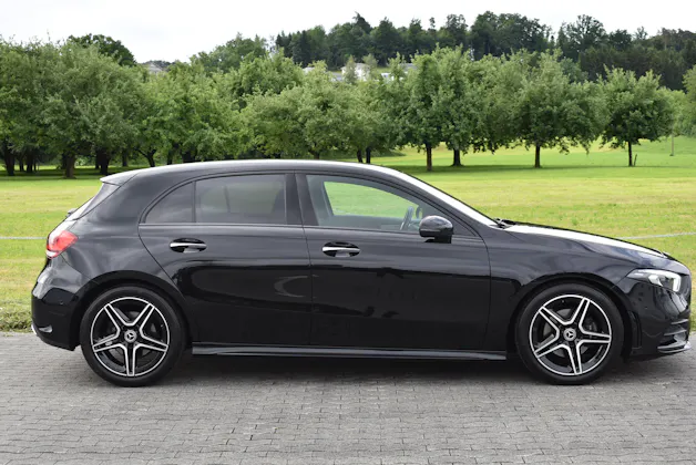 Mercedes-Benz A 200 AMG Line