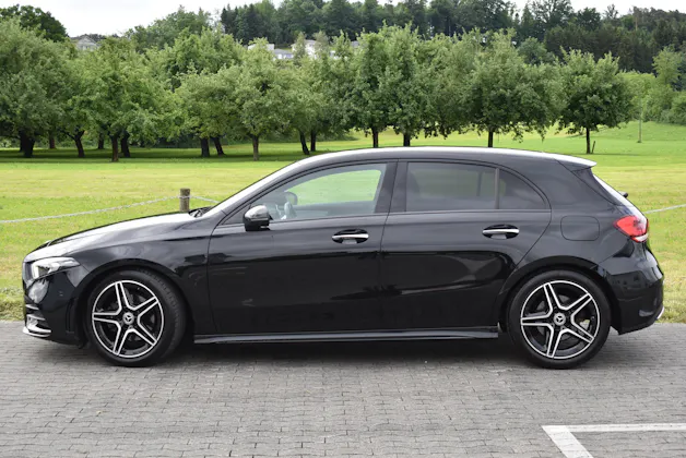 Mercedes-Benz A 200 AMG Line