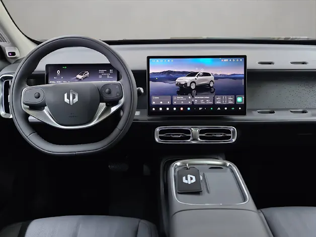 Leapmotor B10 1.5 Hybrid EV