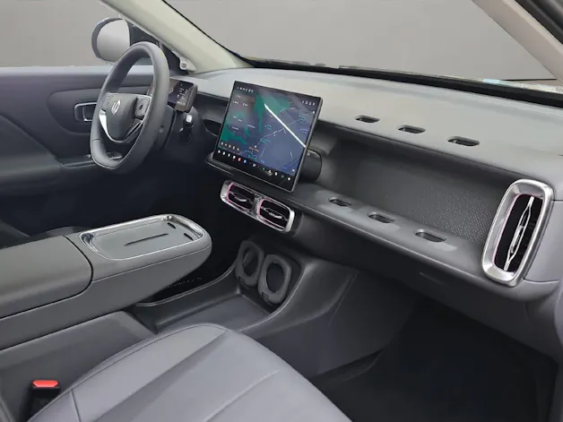 Leapmotor B10 1.5 Hybrid EV