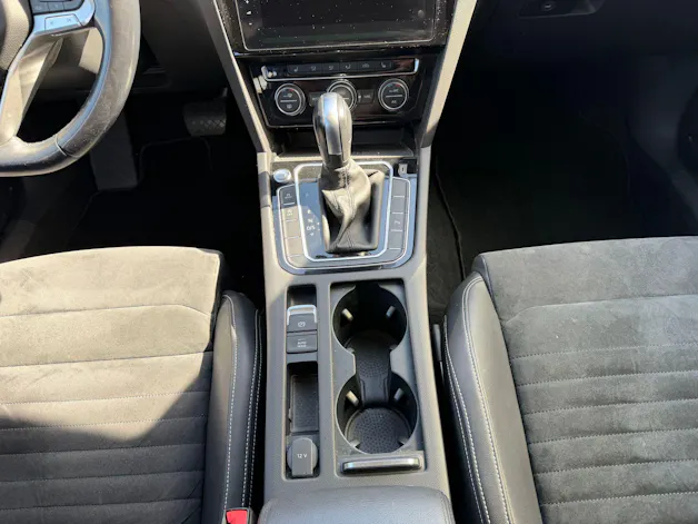 VW Passat 2.0 TDI BMT Elegance 4Motion DSG