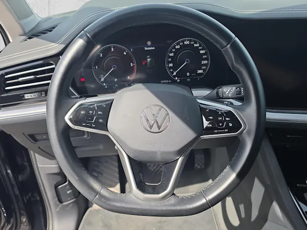 VW Touareg 3.0 TDI Elegance Tiptronic