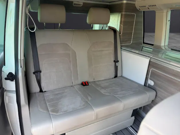 VW T6 California 3000 2.0 TDI 150 Ocean GREY DSG
