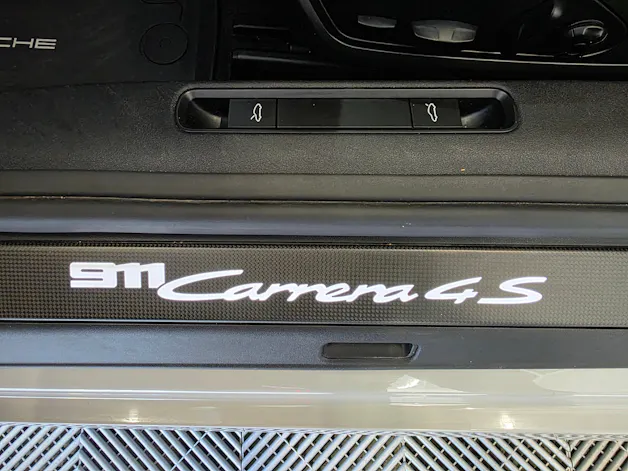 Porsche 911 Carrera 4S