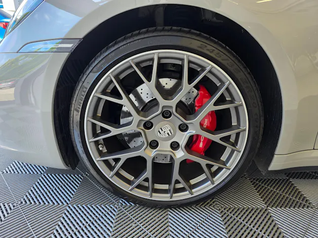 Porsche 911 Carrera 4S