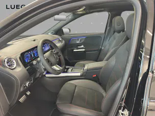 Mercedes-Benz EQA 300 66,5kWh 4Matic Excellence