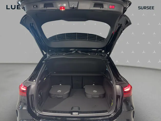 Mercedes-Benz EQA 300 66,5kWh 4Matic Excellence