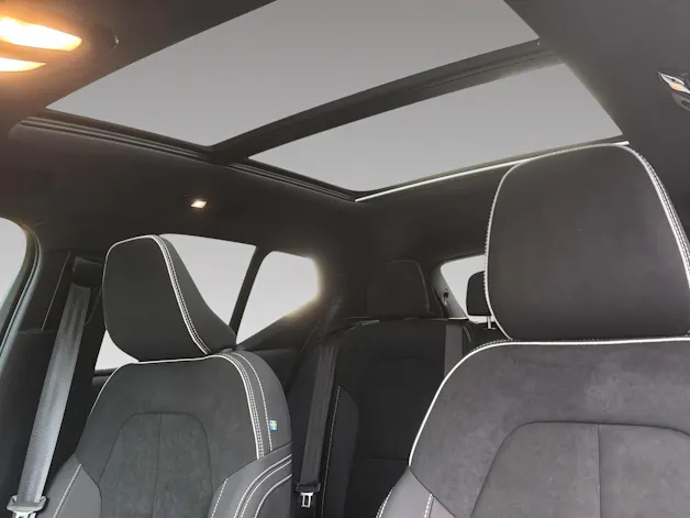 Volvo EX40 82kWh Twin Motor AWD Xcentric Edition