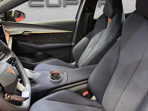 Cupra Tavascan Type 9 77 kWh Adrenaline