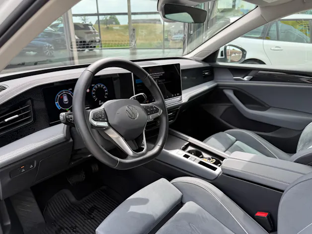 VW Passat Variant 2.0 TDI evo Business 4 Motion DSG