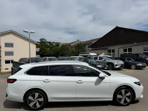 VW Passat Variant 2.0 TDI evo Business 4 Motion DSG