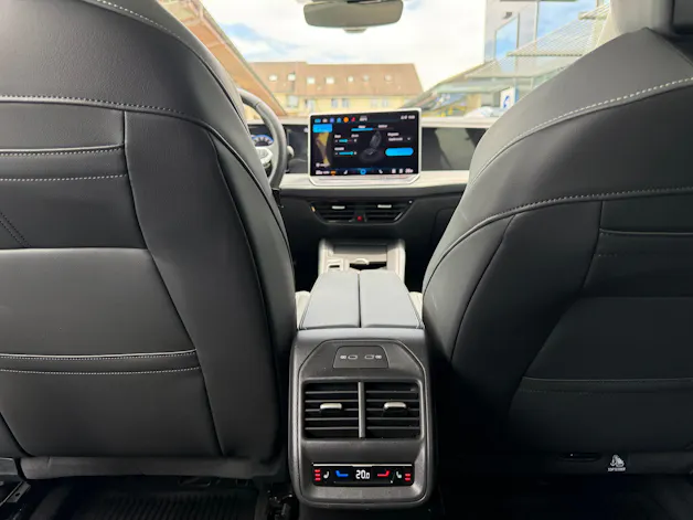 VW Passat Variant 2.0 TDI evo Business 4 Motion DSG