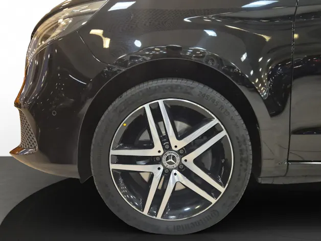 Mercedes-Benz V 300 d lang 4Matic 9G-Tronic