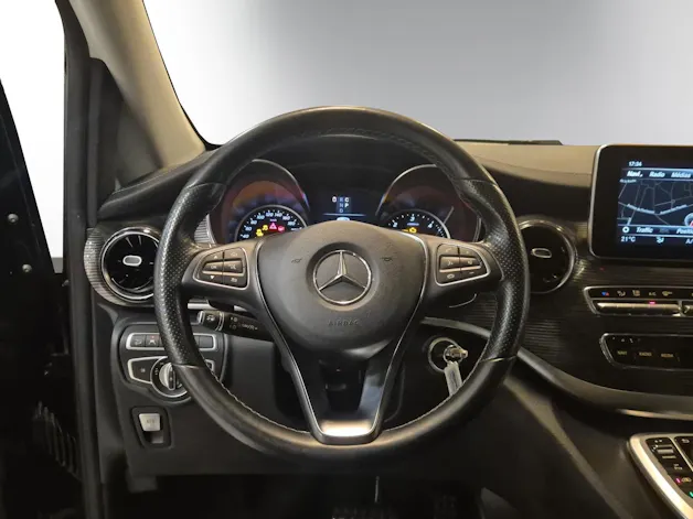 Mercedes-Benz V 300 d lang 4Matic 9G-Tronic