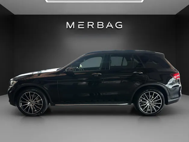 Mercedes-Benz GLC 220 d AMG Line 4Matic