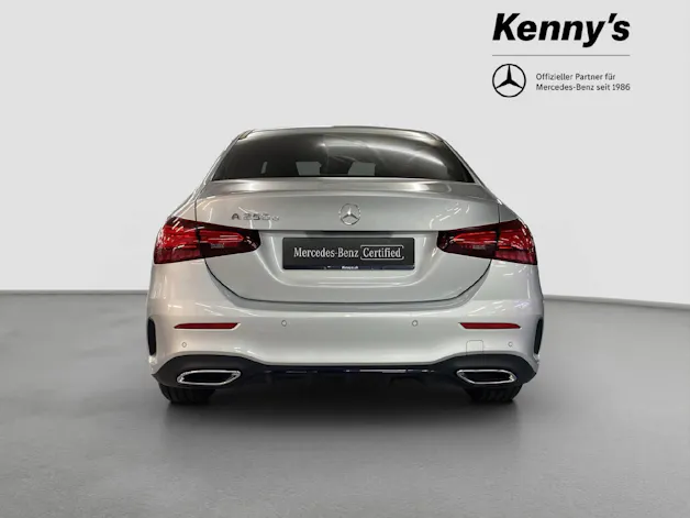 Mercedes-Benz A 250 e AMG Line Limousine