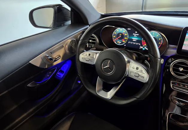 Mercedes-Benz C 200 AMG Line 4matic Coupé