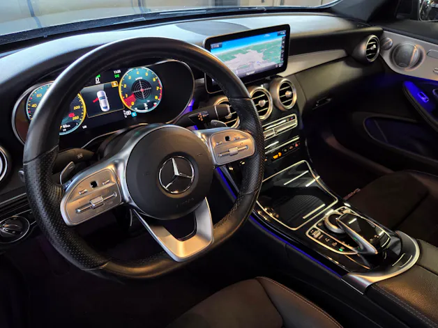 Mercedes-Benz C 200 AMG Line 4matic Coupé