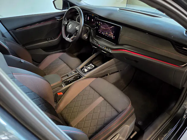 Škoda Octavia Combi 2.0 TDI RS 4x4 DSG