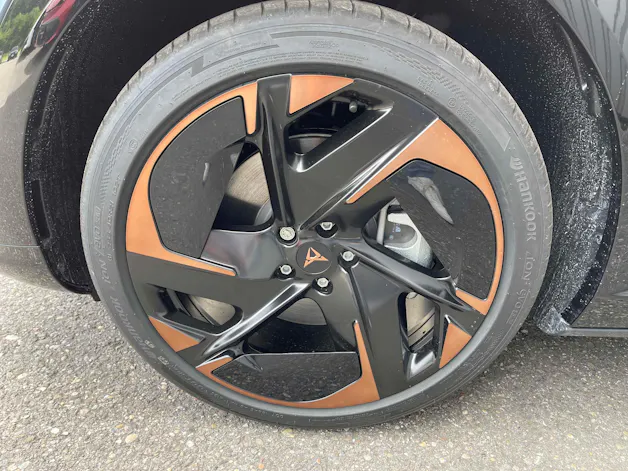 Cupra Tavascan Type 9 77 kWh Adrenaline Prime Edition