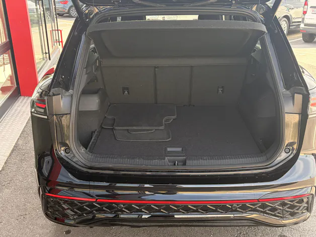VW Tiguan 2.0 TDI SCR R-Line 4Motion DSG