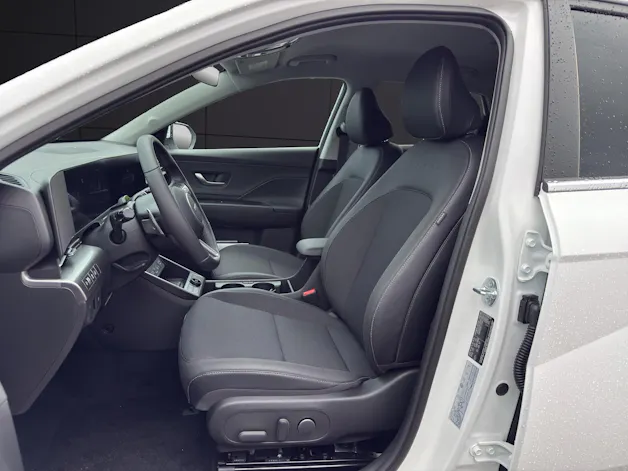 Hyundai Kona 1.6 GDi HEV Amplia DCT