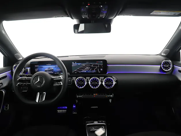 Mercedes-Benz A 250 e 8G-DCT