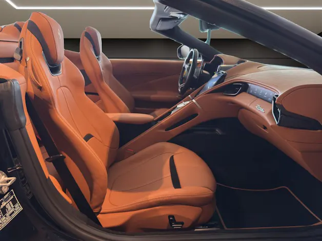 Ferrari Roma 3.9 Spider Turbo