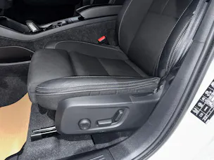 Volvo XC40 T3 Momentum Geartronic | 1.Hand | CH |