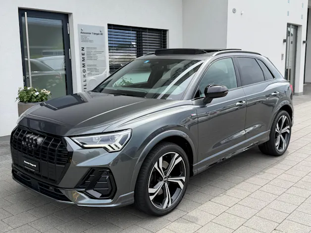 Audi Q3 40 TFSI S line quattro S-tronic