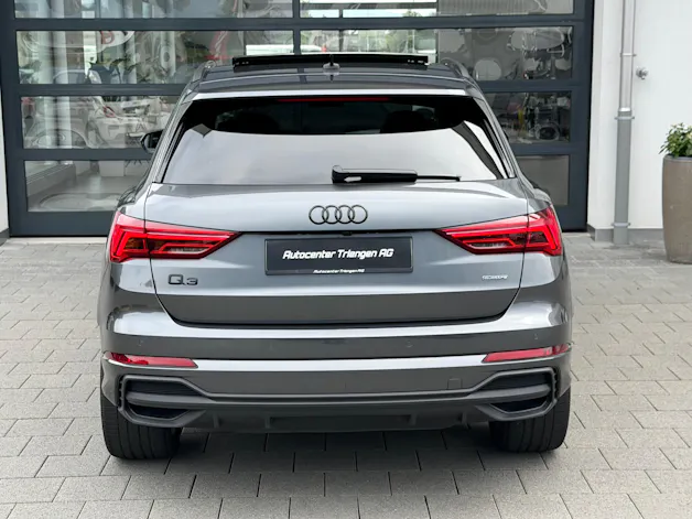 Audi Q3 40 TFSI S line quattro S-tronic
