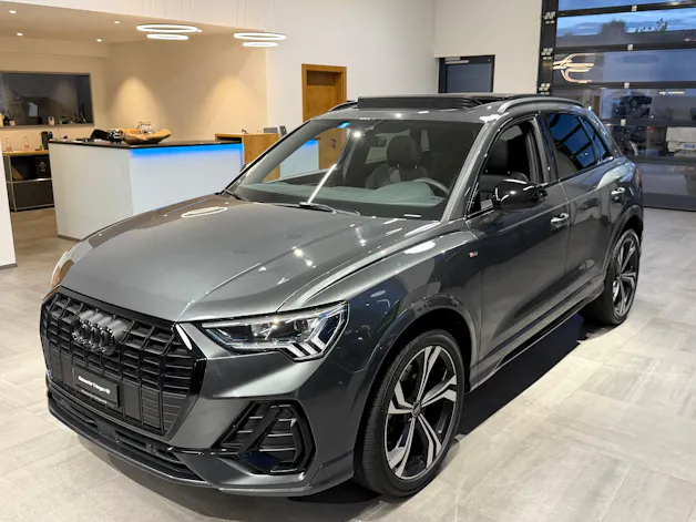 Audi Q3 40 TFSI S line quattro S-tronic