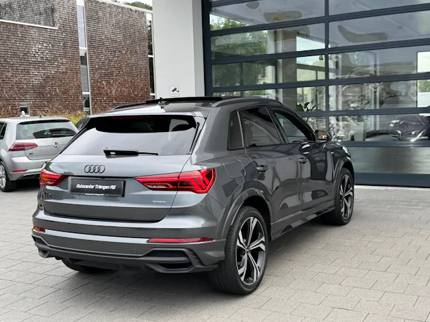 Audi Q3 40 TFSI S line quattro S-tronic
