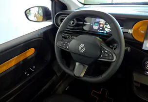RENAULT Twingo E-Tech Urban Range techno